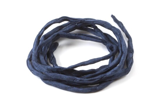 Handgefärbtes Habotai-Seidenband Nachtblau ø3mm