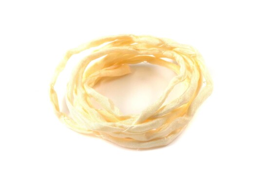Handgefärbtes Habotai-Seidenband Pastell Gelb ø3mm