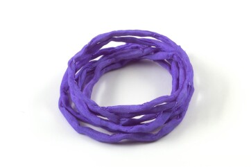 Ruban de soie Habotai teint à la main Bleu violet ø3mm