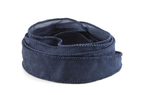 Handgefertigtes Habotai-Seidenband Nachtblau 20mm breit