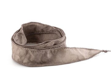 Ruban de soie Habotai fait main Taupe foncé 20mm...