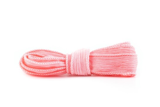 Handgefertigtes Seidenband Crinkle Crêpe Hell-Lachs 20mm breit