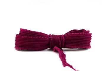 Handmade silk ribbon Crinkle Crêpe Bordeaux 20mm wide