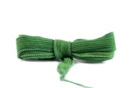 Cinta de seda hecha a mano Crinkle Crêpe Fern Verde de 20 mm de ancho