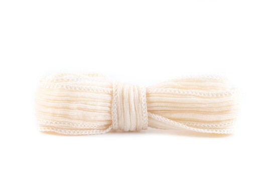 Handgefertigtes Seidenband Crinkle Crêpe Chamois 20mm breit