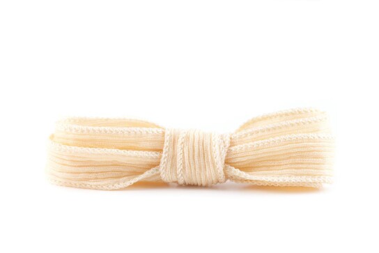 Handgefertigtes Seidenband Crinkle Crêpe Creme 20mm breit