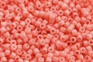 DB2112 Duracoat Opaque Dark Salmon Miyuki Delica 11/0 Japanse cilinder kralen 1,6mm 5g