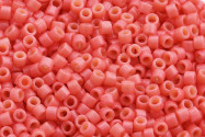 DB2114  Duracoat Opaque Lt Watermelon Miyuki Delica 11/0 Japanse cilinderkralen 1,6mm 5g