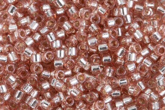 DB2155 Duracoat silver-lined Dyed Mica Miyuki Delica 11/0 Japanse cilinder kralen 1,6mm 5g