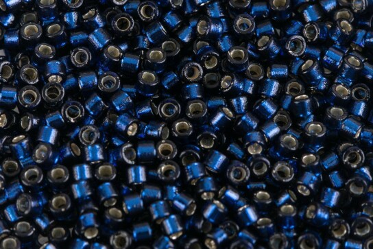 DB2191 Duracoat S/L Dyed Navy Blue Miyuki Delica 11/0 Japanese cylinder beads 1.6mm 5g