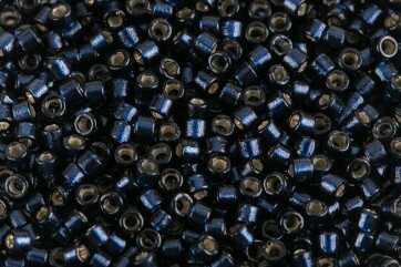 DB2192 Duracoat S/L Dyed Montana Miyuki Delica 11/0...