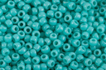 TR-11-55 Opaque Turquoise 2,2mm TOHO 11/0 Rocailles 10g