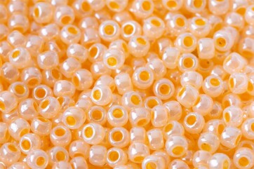 TR-11-148 Ceylon Peach Cobler 2,2mm TOHO 11/0 Rocailles 10g