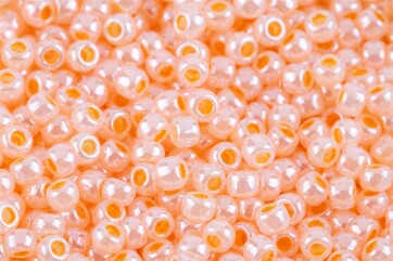 TR-11-904 Ceylon Apricot 2,2mm TOHO 11/0 Rocailles 10g