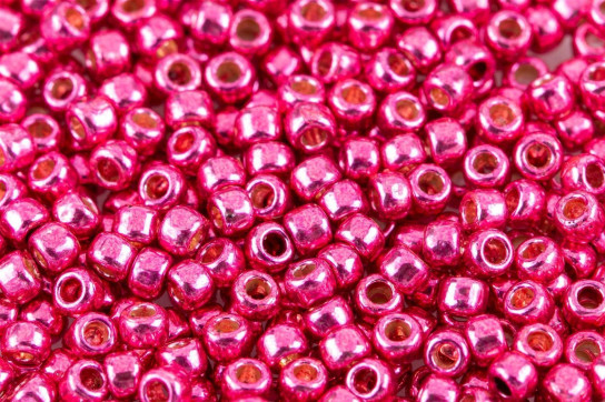 TR-11-PF563  PF Galvanized Orchid 2,2mm TOHO 11/0 Rocailles 10g