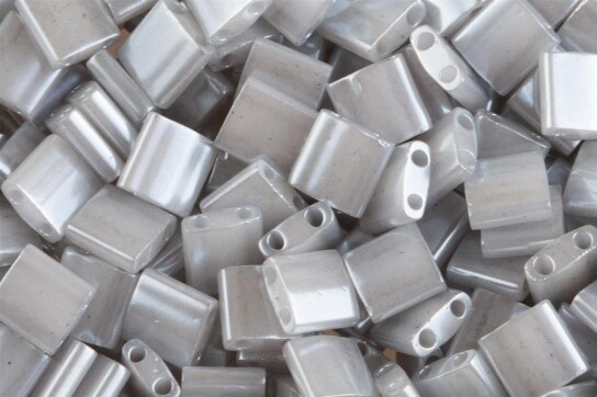 TL0526 Silver Gray Ceylon 5x5x1,9mm Miyuki Tila Beads
