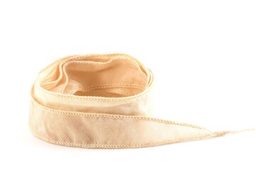Handgefertigtes Habotai-Seidenband Hellbeige 20mm breit