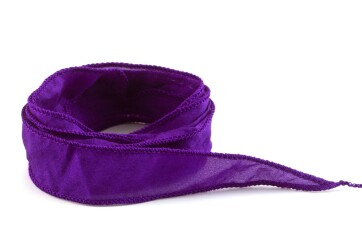 Handgefertigtes Habotai-Seidenband Dunkellila 20mm breit