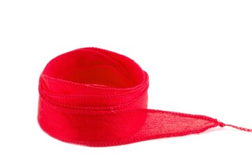 Handgefertigtes Crêpe Satin Seidenband Rot 20mm breit