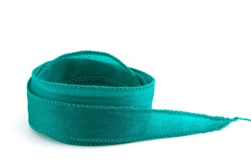 Handgefertigtes Crêpe Satin Seidenband Emerald 20mm breit