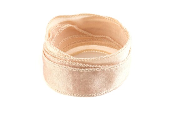 Handgemaakt crêpe satijn zijden lint Licht beige 20mm breed