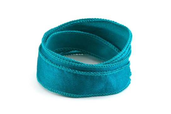 Handgefertigtes Crêpe Satin Seidenband Petrol 20mm breit