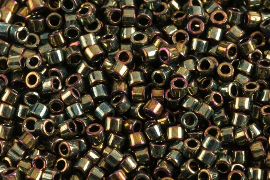 DB0024 Metallic Olive Green Iris Miyuki Delica 11/0 Cuentas de cilindro japonés 1.6mm 5g