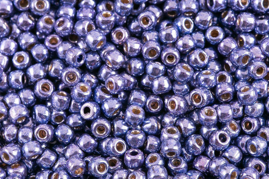 TR-11-PF581  PF Galvanized Violet 2.2mm TOHO 11/0 Rocailles 10g