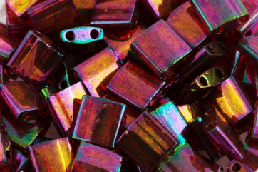 TL0301  Dk Topaz Rainbow Gold Luster, 5x5x1,9mm Miyuki...