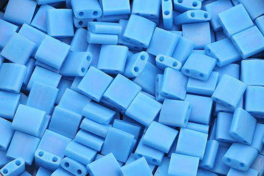 TL0413FR  Matte Op Turquoise Blue AB 5x5x1,9mm Miyuki Tila Beads