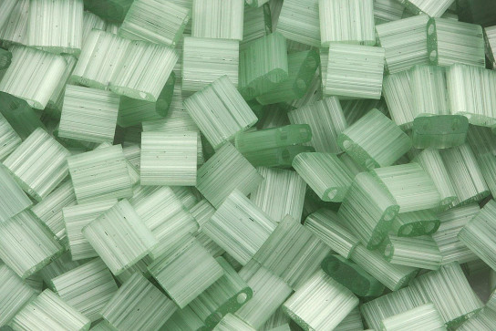 TL2560  Silk Pale Light Green 5x5x1,9 mm 5x5x1,9mm Miyuki Tila Beads