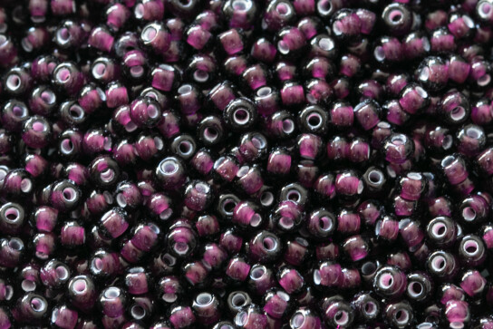 Dark Amethyst white lined 3mm Preciosa Rocailles 8/0 (25086) 20g