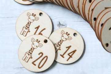 Wooden Advent Calendar Giraffe 36×24cm | Personalized with Name | Various Sets