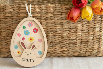 Osteranhänger Holz 11cm | personalisiert | Anhänger mit Name - Blumen (farbig)