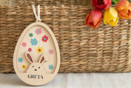 Osteranhänger Holz 11cm | personalisiert | Anhänger mit Name - Blumen (farbig)
