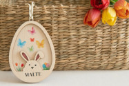 Osteranhänger Holz 11cm | personalisiert | Anhänger mit Name - Schmetterlinge (farbig)