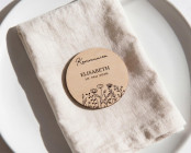 Platzkarten Kommunion Konfirmation Jugendweihe Holz Ø6cm personalisiert | Wildblumen – Line Art